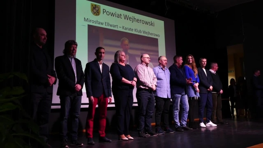 najlepsi-sportowcy-z-powiatu-nagrodzeni.mp4