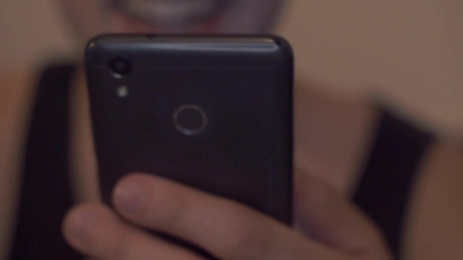 wejherowscy-policjanci-ostrzegaja-przed-oszustami.mp4