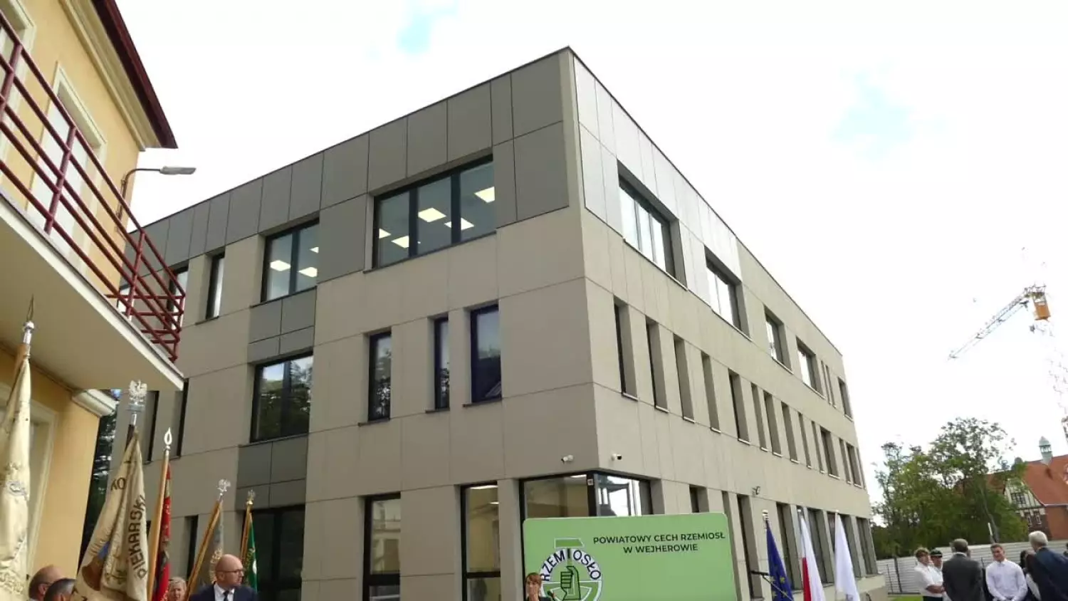 powiatowy-cech-rzemiosl-stawia-na-nowoczesne-nauczanie-mp4.mp4
