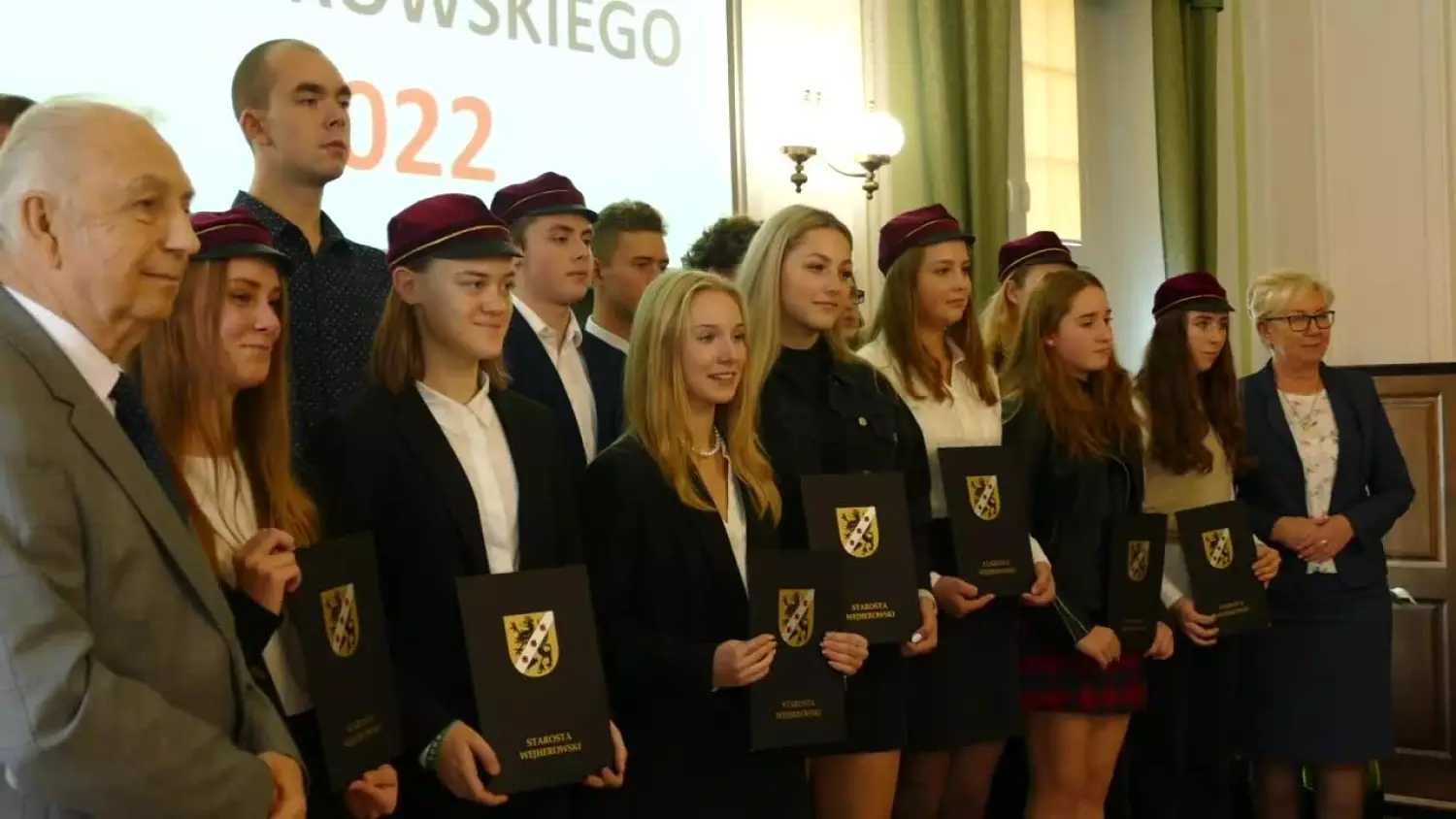stypendia-starosty-wejherowskiego-przyznane.mp4