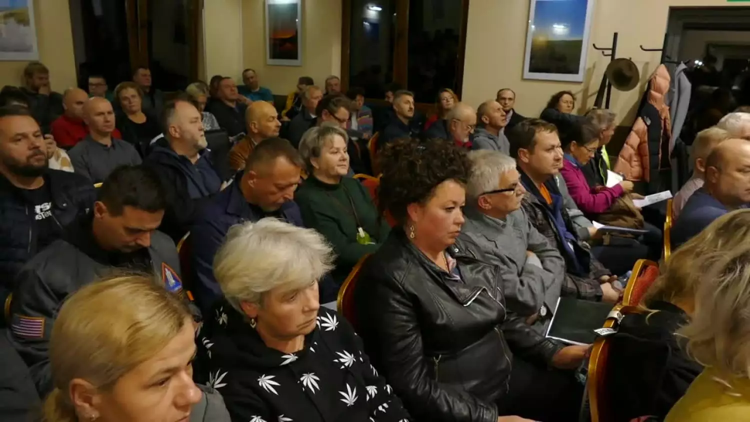 mieszkancy-obawiaja-sie-budowy-drogi-s6-do-atomowki.mp4