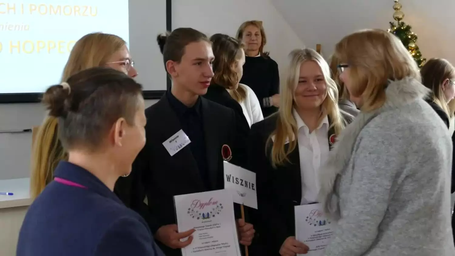 v-wojewodzka-olimpiada-wiedzy-o-kaszubach-i-pomorzu-im-jerzego-hoppego.mp4