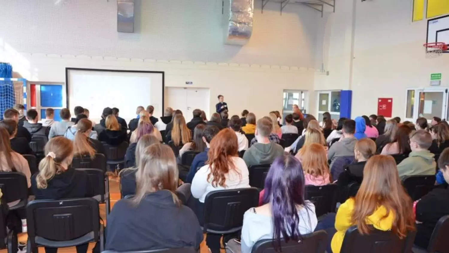 po-maturze-do-policji-mp4.mp4