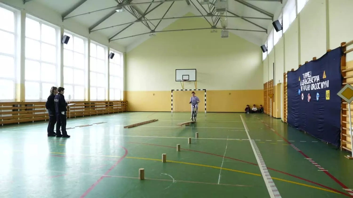 turniej-bezpieczenstwa-w-ruchu-drogowym.mp4