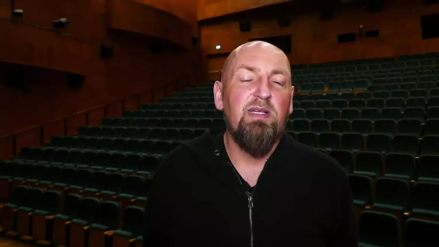 filharmonia-150523-x264.mp4