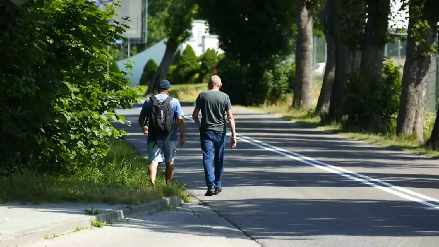 droga-powiatowa-czeka-na-remont.mp4