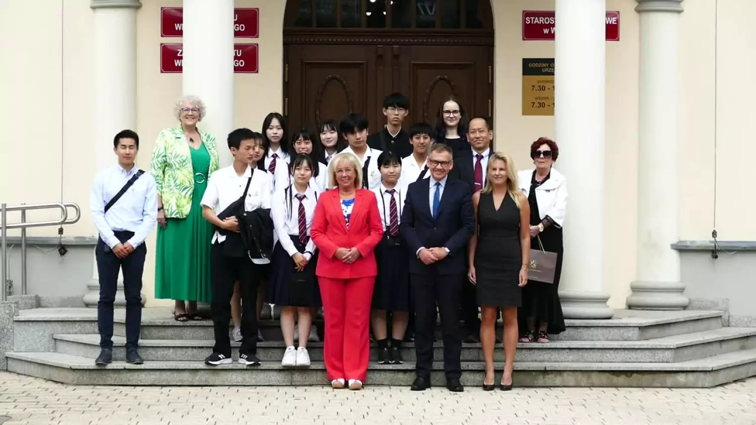 mlodziez-z-japonii-poznaje-historie-wejherowa.mp4