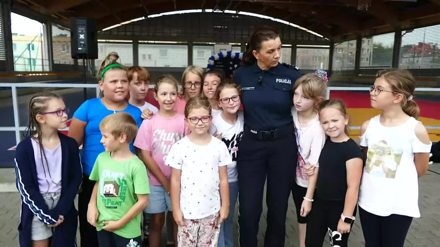 bezpieczna-droga-do-szkoly.mp4