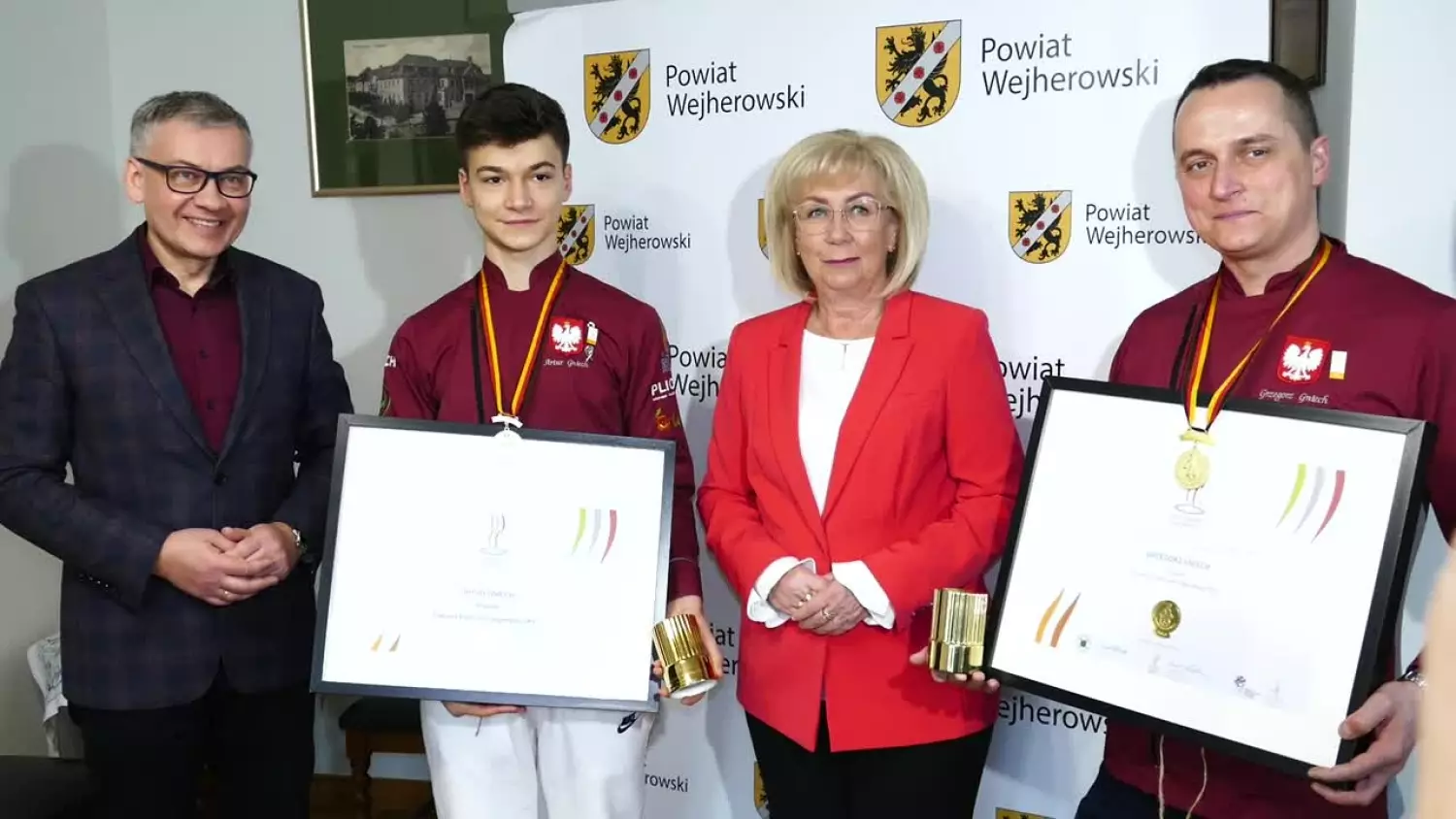 zloty-medal-dla-mistrza-carvingu-z-wejherowa.mp4