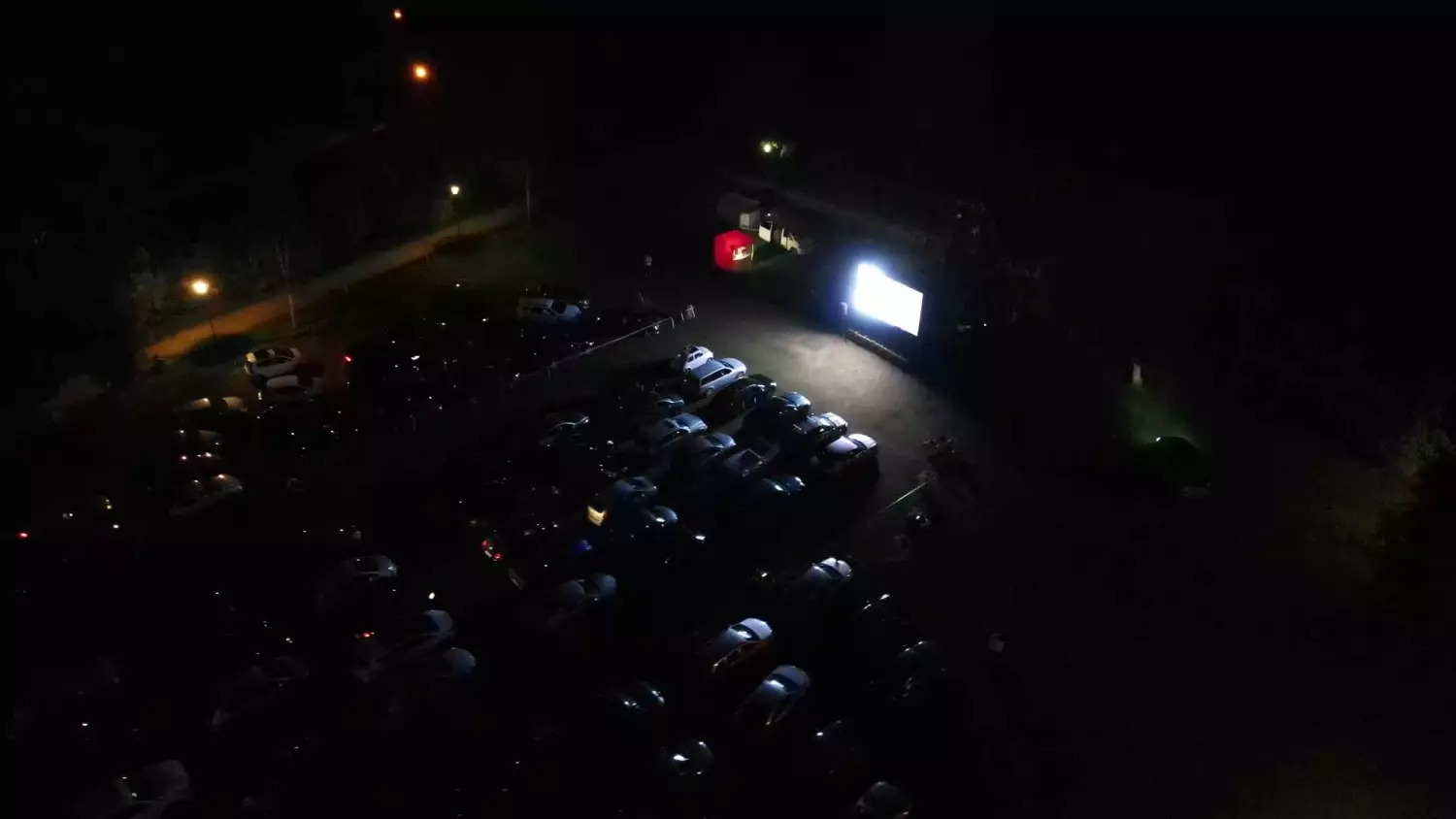 kino-samochodowe.mp4