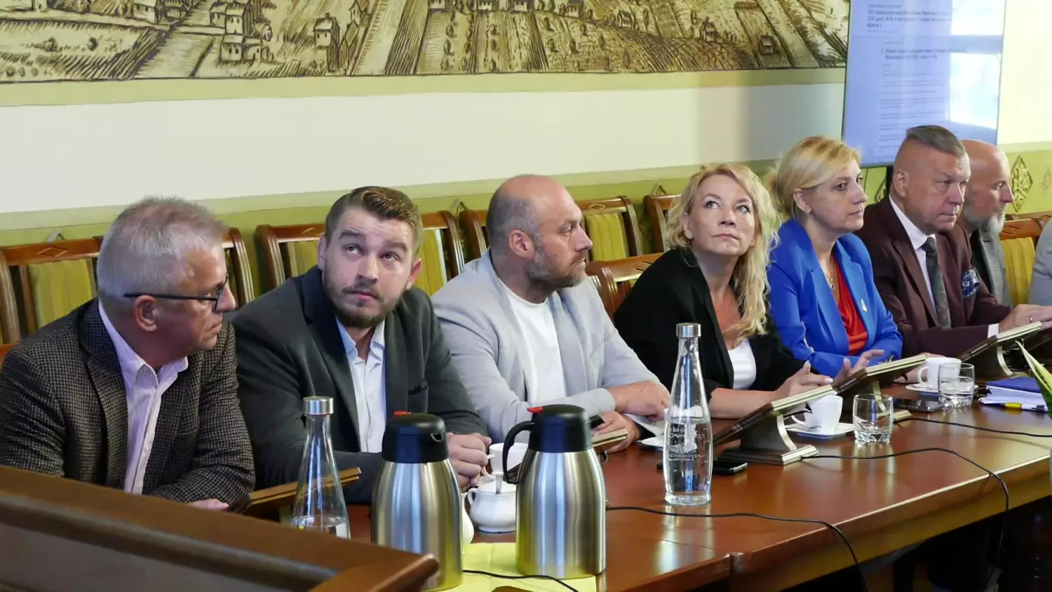 nadzwyczajna-sesja-rm.mp4