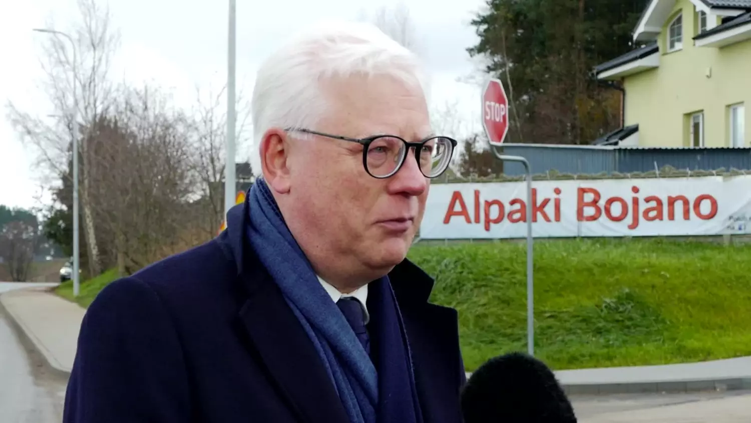 nowy-chodnik-i-przystanek.mp4