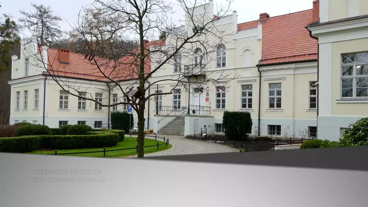 promocja-komiksu-ciemy-las.mp4